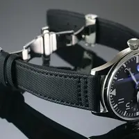在飛比找PChome24h購物優惠-全新 IWC 萬國錶代用進口高級強化纖維雙向摺疊扣錶帶 (2