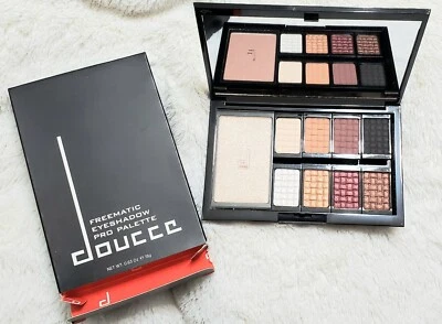 Doucce Freematic Eyeshadow Pro Palette - Smokey Eye Finish - 9 Shades