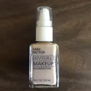 Max Factor Invisible Makeup Liquid Foundation .9 Oz