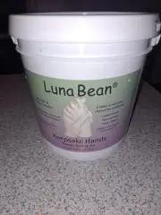 Luna Bean Keepsake Hands Plaster Statue Casting Kit Couples Bucket - Sealed