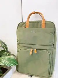 在飛比找Yahoo!奇摩拍賣優惠-SONY XPERIA 輕旅行後背包/旅行包/筆電包 (現貨