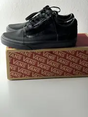 Size 7.5 - VANS Old Skool 36 LX Black