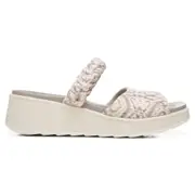 Bzees Women s New Wave Slide Sandal Natural Ikat