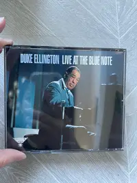 在飛比找Yahoo!奇摩拍賣優惠-9.9新二手CD S下 DUKE ELLINGTON LIV