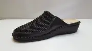 La Plume Flex Women's Black Stretch/Leather clog with removable insole fits full