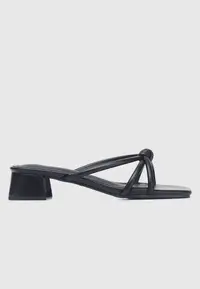 在飛比找ZALORA購物網優惠-Rohana Knotted Heels