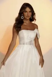 Madi Lane JONES Japanese Silk Organza Wedding Dress Size 18 + (true 16AU)