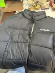 Columbia Men's Pike Lake Black Puffer Jacket B5223 Size XL (18-20)