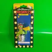 Jim Henson's Muppets Kermit The Frog Sunkisses Hawaii LTD BRAND NEW KEYCHAIN