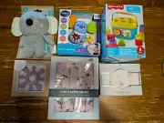 Brand new newborn giftpack - 6 items