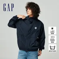 在飛比找momo購物網優惠-【GAP】男女同款 Logo防曬印花連帽外套-海軍藍(877
