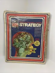 Tudor Games 1976 NFL Strategy Game Complete/Unpunched Sealed See Description