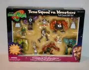 Warner Brothers Space Jam Tune Squad vs Monstars Full Court Gift Set Sealed NIB