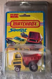 MATCHBOX SUPERFAST - #26 - SIDE DUMPER - 1976