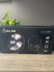 Rare KLIM Discover Portable CD Player Walkman with Over the War Headsets.