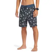 Quiksilver Mens Highlite Scallop 19in Board Shorts