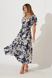 Heidi Maxi Dress Short Sleeve in Navy Leaf Print 8