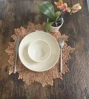 Benson Mills Sugar Maple Placemats. Round 16 in (41 cm) 100% Vinyl.