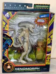 ALIENS ALIEN Xenomorph DRONE 7" FIGURE w/ FACE HUGGER in Egg WalMart Exclusive