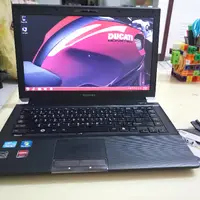 在飛比找旋轉拍賣優惠-Toshiba i5/win7/4gb/640gb hdd/