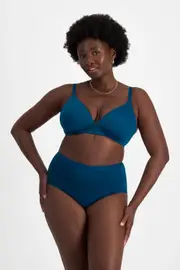 [Bonds] Bonds Women's Invisitails Full Brief in Lighthouse Size: 18 18 Lighthouse