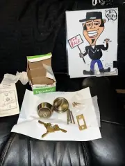 WESLOCK DOOR LOCK Cylinder DEADBOLT ANTIQUE BRASS LOOK IN BOX 3 KEYS ESTATE