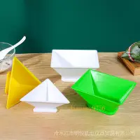 在飛比找蝦皮購物優惠-【現貨】 包粽子神器 端午節粽子模具  三角四角包粽子神器 