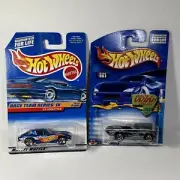 Hot Wheels ‘63 Corvette And ‘65 Corvette New