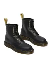 Man's Boots Dr. Martens 1460 Vegan 8-Eye Boot