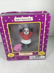 Vintage 1995 Cubbies The Panda Family Mama Bear Fuzzy Posable Series 1 New