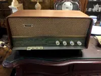 在飛比找Yahoo!奇摩拍賣優惠-荷蘭Philips古董真空管收音機 #123097