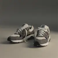 在飛比找PChome24h購物優惠-NEW BALANCE 休閒鞋 NB 580 灰白 海軍藍 