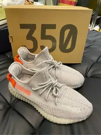 在飛比找Yahoo!奇摩拍賣優惠-【EZ兔購】YeezyBoost  350. V2Tail 