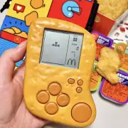 Mcdonald's Tetris Handheld Game Console Shape Of McNuggets With Batteries Toy