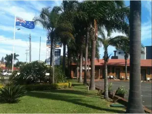 圖安古里汽車旅館Tuncurry Motor Lodge