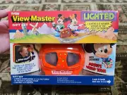 VTG NOS Disney Mickey Mouse's World Tour Lighted View-Master & Reels Set 1992