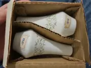 Taihei Japan SPRINGTIME Salt & Pepper Shakers RARE Brand New In Box Fine China