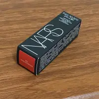 在飛比找蝦皮購物優惠-Nars 特務絲柔持色唇膏（小）色號132