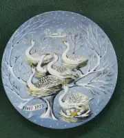 1975- 12 Days of Christmas Collector Plate Noel- Six Geese -Haviland R. Hetreau