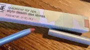 NIB Clinique Quickliner for Lips - Intense Cayenne -Liner Pencil Great Color NEW