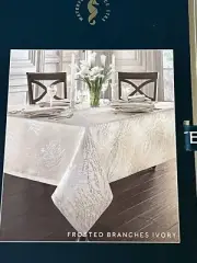 WATERFORD Frosted Branches Jacquard Gold/Ivory Tablecloth 70x 126
