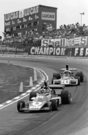 Patrick Depailler Tyrrell 007 Ford leads John Watson Brabham BT42- 1979 Photo 1
