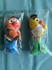 1999 Kellogg's Sesame Street BERT AND ERNIE 4.5" Mini Beans Plush Cereal Premium