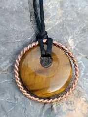Tensor Ring Straight Line Cubit 333 Mhz Natural Tiger Eye Stone Pendant
