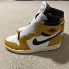 Nike Air Jordan 1 Men’s Size 10 Retro High OG Yellow Ochre DZ5485-701 Sneakers
