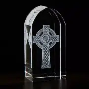 Celtic Cross Etched Glass Displays 3D Celtic Cross with Claddagh at its Center
