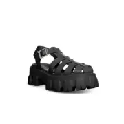 Steve Madden Women’s EchoChunky Fisherman Platform Sandals Black Size 10 NIB