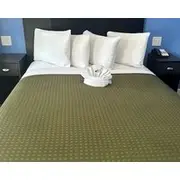The Monterey Fireplace Inn