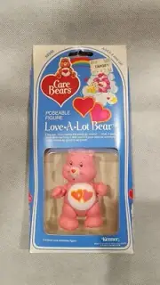 Care Bears Vtg 1983 Kenner Poseable Figure NOS Love-A-Lot Bear