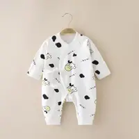 在飛比找ETMall東森購物網優惠-新生兒純棉和尚服 0-3月嬰兒春秋嬰兒連體衣 四季款寶寶哈衣